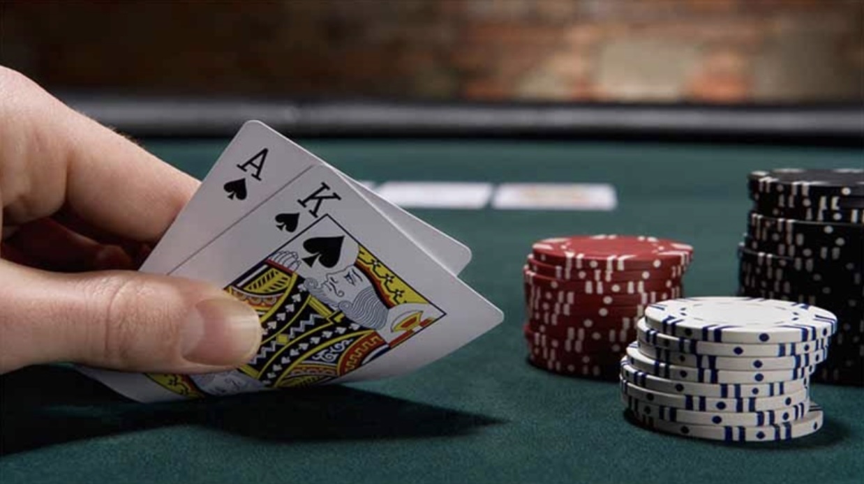 Cao thủ chia sẻ mẹo đánh Poker ăn tiền lớn